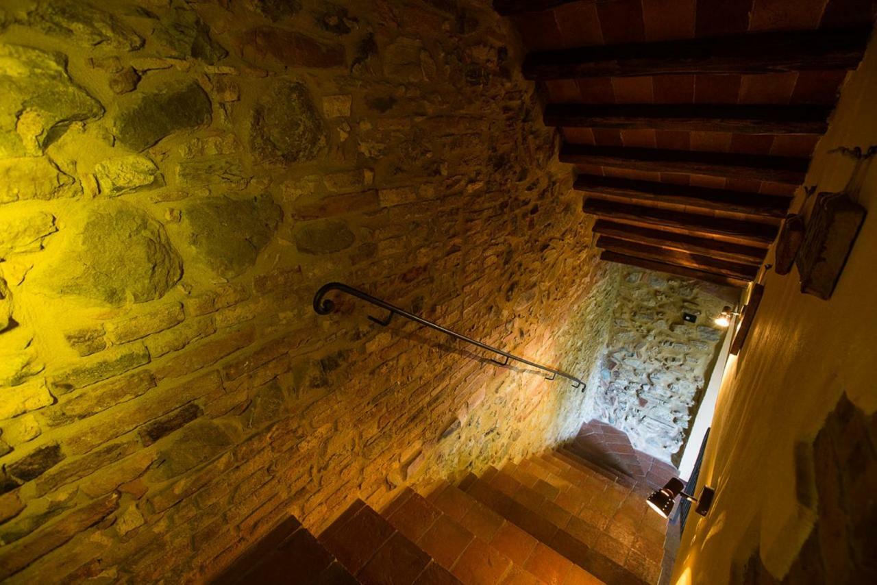 Rustico In Pietra Villa Chianni Luaran gambar